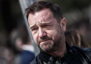 Πλακιάς για πολιτικοποίηση Καρυστιανού: «Αν ζητήσει να πάνε δίπλα της συγγενείς θυμάτων, δεν θα πάει κανένας»