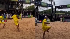 Επικό βίντεο: Ο 45χρονος Ροναλντίνιο παίζει ποδοβόλεϊ και δείχνει την κλάση του (vid)