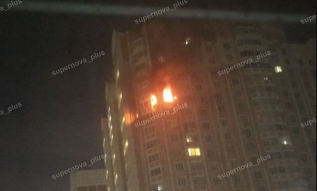 Ρωσία: Ουκρανική επίθεση με drones προκαλεί ζημιές σε διαμερίσματα και πυρκαγιά σε βιομηχανική εγκατάσταση