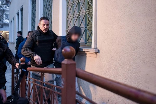 Σέρρες: «Ζητάω συγγνώμη από την οικογένεια» – Τι λέει ο 16χρονος που ξυλοκόπησε θανάσιμα τον 17χρονο