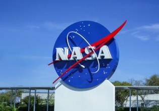 Γλίτωσε η NASA το τσεκούρι – Η Γερουσία απέρριψε τις περικοπές Τραμπ στην έρευνα