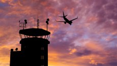 Γιατί καθυστέρησε για ώρες η επίλυση του προβλήματος στο FIR Αθηνών – Το «πρωτοφανές φαινόμενο» και η κρίσιμη απόφαση που κανείς δεν πήρε