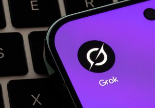 Σκάνδαλο Grok: Mετά την κατακραυγή, το Χ περιορίζει τα προκλητικά deepfake