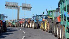 Η εξειδίκευση των μέτρων για αγρότες: 7 αιτήματα εκτός δημοσιονομικών ορίων λέει ο Χατζηδάκης – Στα 8,5 λεπτά το αγροτικό ρεύμα