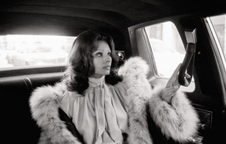 Βασίλισσα, μητέρα, σύμβολο – Η άλλη Σοφία Λόρεν αποκαλύπτεται σε 200 ανέκδοτα κλικ του Άλφρεντ Άιζενστατ