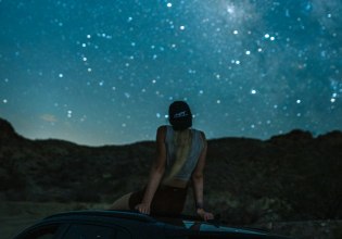 Άκρως Ζωδιακό: Τα Do’s και Don’ts στα ζώδια σήμερα [Κυριακή 18.01.2026]