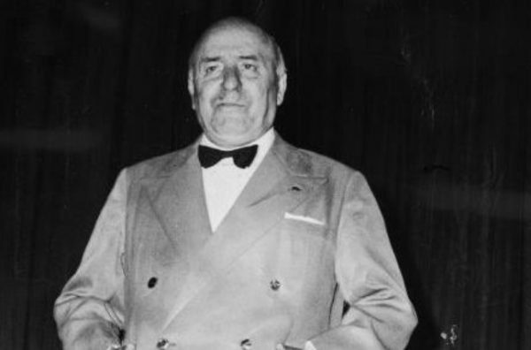 Σπύρος Μελάς: Η φιλοθεάμων ομήγυρις στο Νησί της Μεσσηνίας