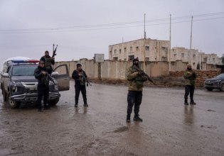 Συρία: Οι Κούρδοι παραδίδουν και άλλη φυλακή στις κυβερνητικές δυνάμεις καθώς εκπνέει η εκεχειρία