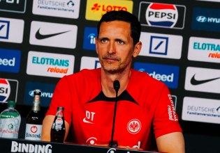 Σοκ στην Μπουντεσλίγκα: Η Άιντραχτ απολύει τον Τόπμελερ!