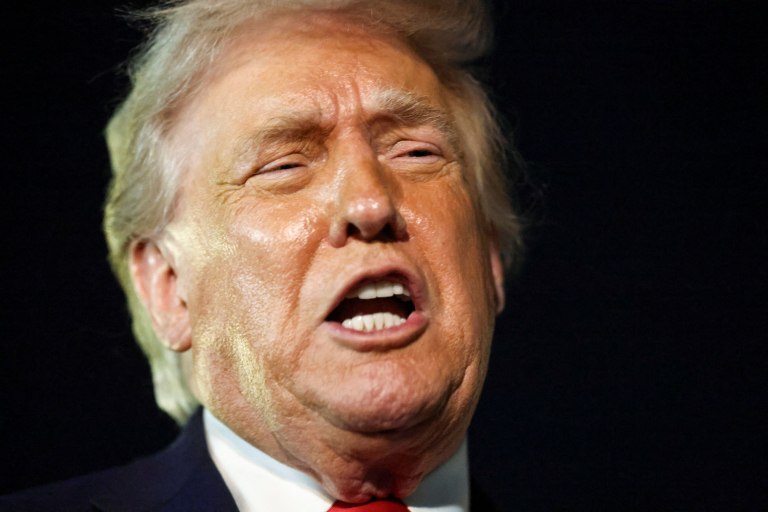 Εμμονή Τραμπ με την Γροιλανδία: «Θα την αποκτήσουμε, οι Δανοί δεν μπορούν να την προστατεύσουν»