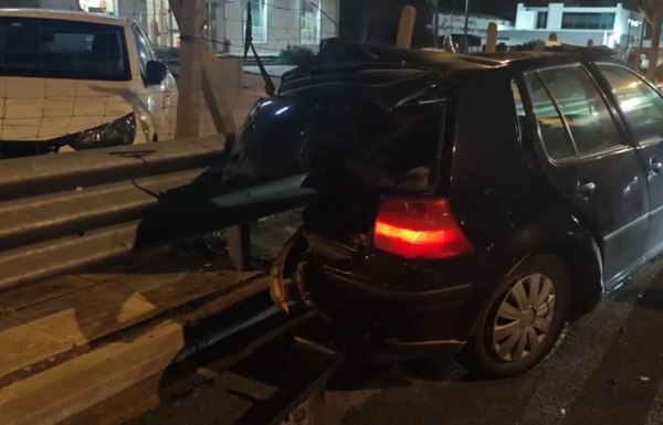 Τροχαίο με δύο τραυματίες στη λεωφόρο Κηφισού στο ύψος της Βαρυμπόμπης