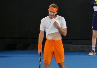 Παραδέχθηκε την ανωτερότητα του αντιπάλου ο Τσιτσιπάς: «Ήταν άψογος στα κρίσιμα σημεία»