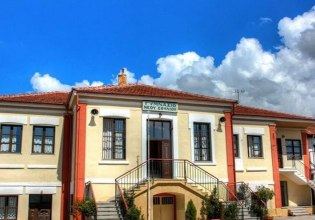 Ξεσπά ο πατέρας του παιδιού που η διευθύντρια τον φίμωσε με χαρτοταινία – «Περιμένω να ακούσω γιατί»