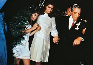 «Πάντα ήθελα να κάνω τις γυναίκες όμορφες» – O Βαλεντίνο για την επανάσταση του Valentino, μια προφορική ιστορία σαγήνης 