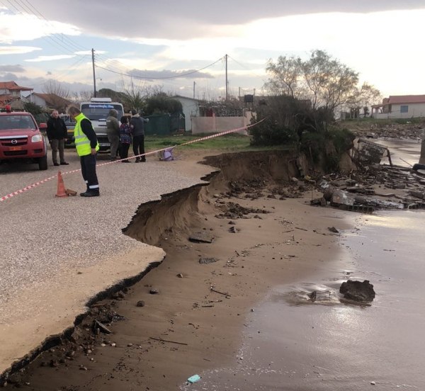 Διάβρωση στο έδαφος οδήγησε σε απαγόρευση κυκλοφορίας