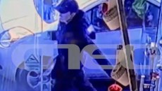 Νέο βίντεο ντοκουμέντο με την 16χρονη Λόρα στην Αθήνα – Ερευνάται πρόσωπο κλειδί που γνώρισε μέσω social media