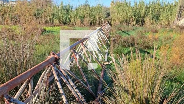 Χανιά: Έπεσε η κεραία της ΕΡΤ στην περιοχή της Σούδας – Καταγγελίες για δολιοφθορά