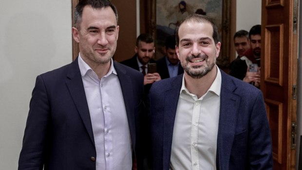 Χαρίτσης και Σακελλαρίδης δοκιμάζουν τα όριά τους: Συνέδριο επιβίωσης ή ρήξης για τη Νέα Αριστερά – Το βλέμμα στον Τσίπρα