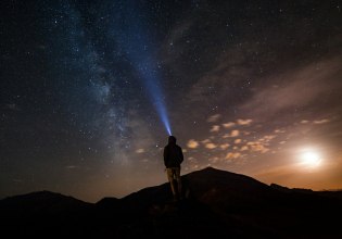 Άκρως Ζωδιακό: Τα Do’s και Don’ts στα ζώδια σήμερα [Παρασκευή 16.01.2026]