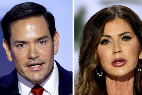 Συνομωσία υπουργών στις ΗΠΑ για παραβίαση του Συντάγματος – Τι καταγγέλλει δικαστής