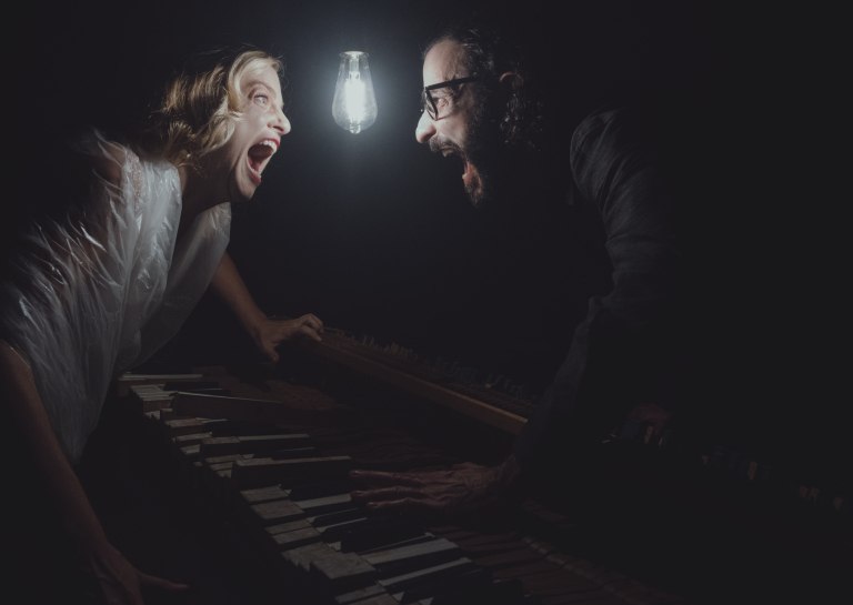 Ήμερη – Η Ανατομία μιας Πτώσης: Μία από τις πιο δυνατές και σκοτεινές νουβέλες του Ντοστογιέφσκι στο Θησείον