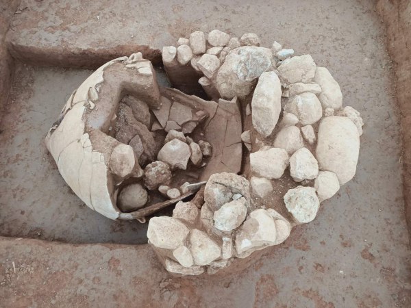 Ραφήνα Αττικής: Σημαντικά αρχαιολογικά ευρήματα από την Πρώιμη Εποχή του Χαλκού