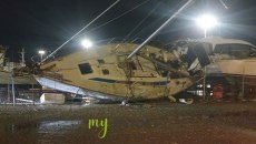 Ανεμοστρόβιλος έβγαλε βάρκες στην στεριά στην Αλεξανδρούπολη – Ριπές ανέμου 140 χιλιομέτρων «χτύπησαν» την πόλη