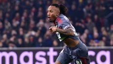 Μαρτίνς: «Χαρίζουμε την πρόκριση στον κόσμο μας» (vid)