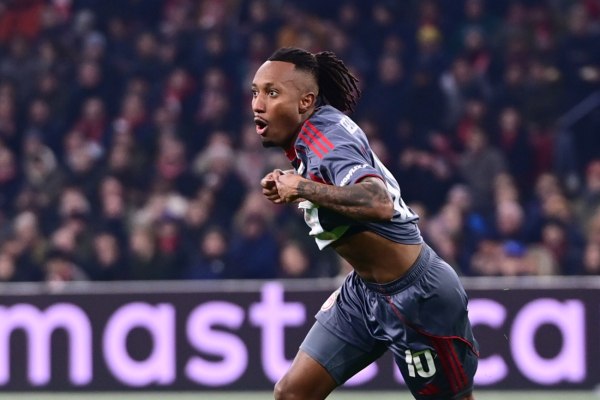 Μαρτίνς: «Χαρίζουμε την πρόκριση στον κόσμο μας» (vid)