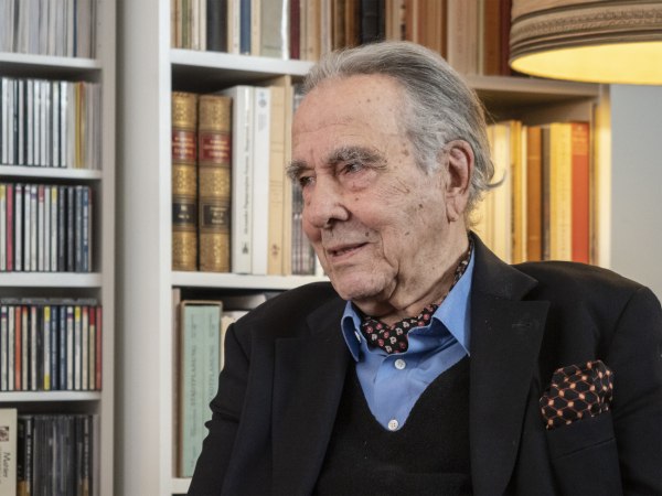 Βαδίζω, άρα υπάρχω: Περπατώντας στην πόλη με τον αρχιτέκτονα – πολεοδόμο Αλέξανδρο Παπαγεωργίου-Βενετά