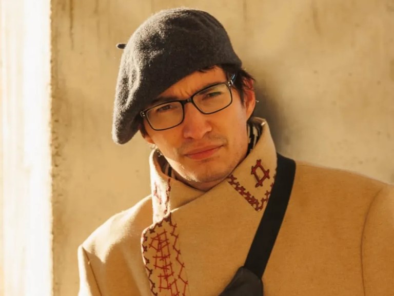 Ο πολιτικός περφόρμερ Πάβελ Κρισεβίτς αναγκάστηκε να φύγει από τη Ρωσία: «Φύγε ή θα σε ξαναβάλουμε φυλακή»