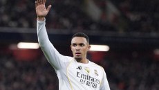 Τα ζόρια του Αλεξάντερ – Άρνολντ και τα «σενάρια» για το μέλλον του Άγγλου στην Μαδρίτη