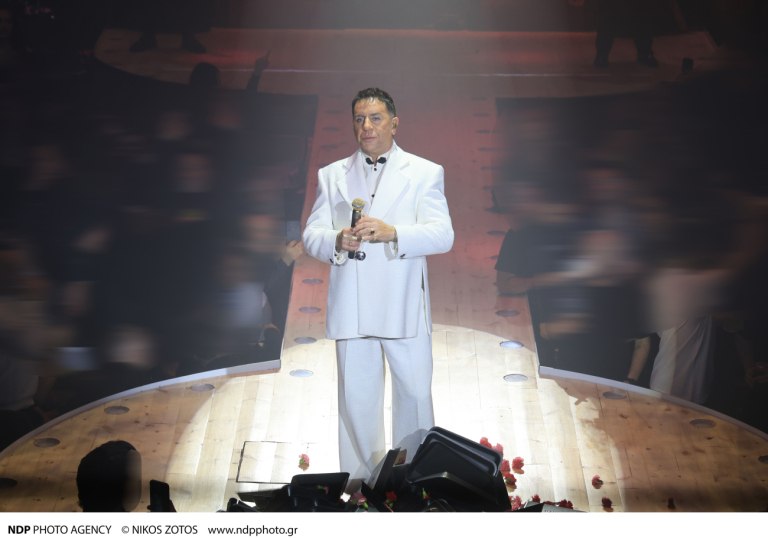 Γιώργος Μαζωνάκης: Γιατί δεν εμφανίστηκε χθες στο νυχτερινό κέντρο – Οι ενοχλήσεις που ένιωσε