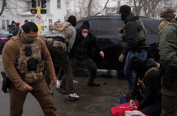 Λίστα ICE – Ένας μικρός ευρωπαϊκός ιστότοπος «ξεμπροστιάζει» τους πράκτορες μετανάστευσης των ΗΠΑ