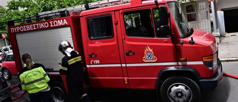 Φωτιά σε σούπερ μάρκετ στη Νέα Ιωνία