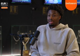 Αντετοκούνμπο: «Θέλω να πάρω ένα τρόπαιο με τον Άρη Betsson – Το σχόλιο του Γιάννη που με πλήγωσε και με άλλαξε» (vid)