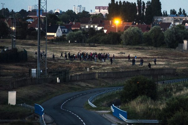 Βρετανία: Αξιωματικοί μετανάστευσης κατηγορούνται ότι έκλεβαν χρήματα από μετανάστες