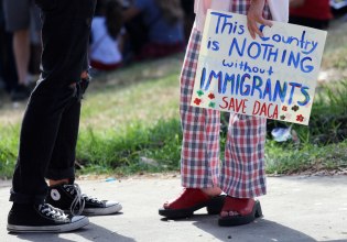 ΗΠΑ: Μετανάστες που είχαν λάβει ειδικό καθεστώς προσωρινής προστασίας κινδυνεύουν με απέλαση