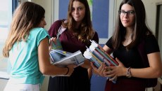 Ενισχυτική Διδασκαλία σε 10.000 μαθητές