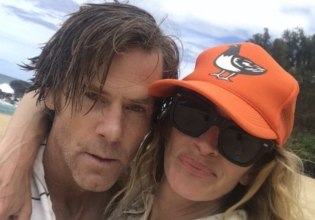 Η τρυφερή ανάρτηση της Τζούλια Ρόμπερτς για τα γενέθλια του συζύγού της Ντάνιελ Μόντερ  – «Ο αγαπημένος μου άντρας»