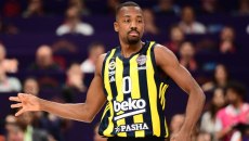 ΜακΚόλουμ: «Όταν η μπάλα στη Euroleague καίει, ο Ολυμπιακός δεν αντέχει τη πίεση»