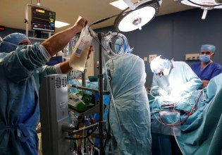 Ιταλία: Δίχρονο παιδί κινδυνεύει να πεθάνει έπειτα από πρωτοφανές ιατρικό λάθος σε μεταμόσχευση