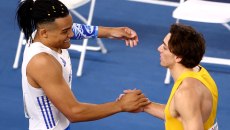 Επική ατάκα Καραλή σε Ντουπλάντις: «Μήπως να ασχοληθείς μόνο με το τραγούδι;» (vid)