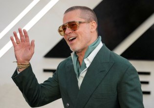 Μπραντ Πιτ: Ποιος είναι ο Έλληνας σωσίας που ταξίδεψε μαζί με τον διάσημο ηθοποιό