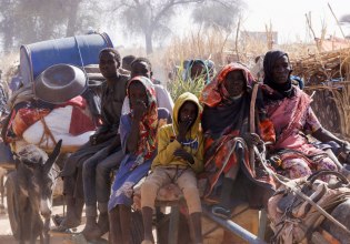 Τα ΗΑΕ υπόσχονται 500 εκατ. δολάρια για ανθρωπιστική βοήθεια στο Σουδάν