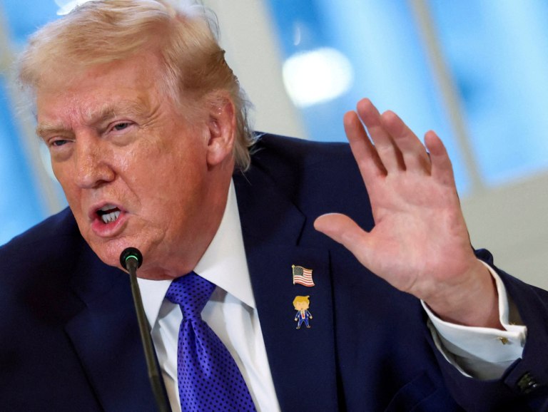 Τραμπ: Η Κομισιόν θα συμμετάσχει στη συνεδρίαση του «Συμβουλίου Ειρήνης» ως παρατηρητής