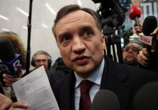 Πολωνία: Ένταλμα σύλληψης σε βάρος του πρώην υπουργού Δικαιοσύνης – Έχει λάβει πολιτικό άσυλο από τον Όρμπαν