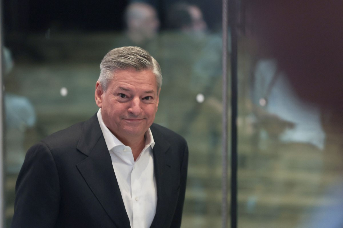 Τεντ Σαράντος: Ο CEO του Netflix απαντά στο αν ο Τραμπ θα εμπλακεί στη συμφωνία εξαγοράς της Warner Bros