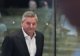 Τεντ Σαράντος: Ο CEO του Netflix απαντά στο αν ο Τραμπ θα εμπλακεί στη συμφωνία εξαγοράς της Warner Bros