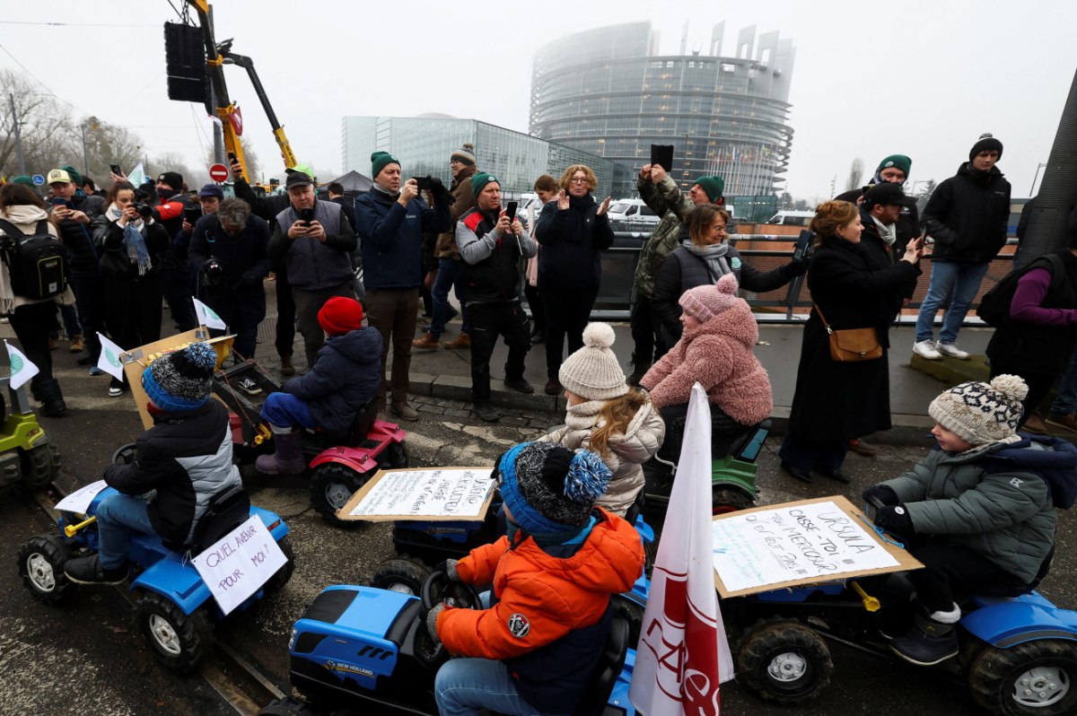 Ο ΣΥΡΙΖΑ καταψήφισε τη «ρήτρα διασφάλισης» της Συμφωνίας ΕΕ-Mercosur – «Νέο ‘όχι’ σε προσχηματικές και ανεφάρμοστες προβλέψεις»